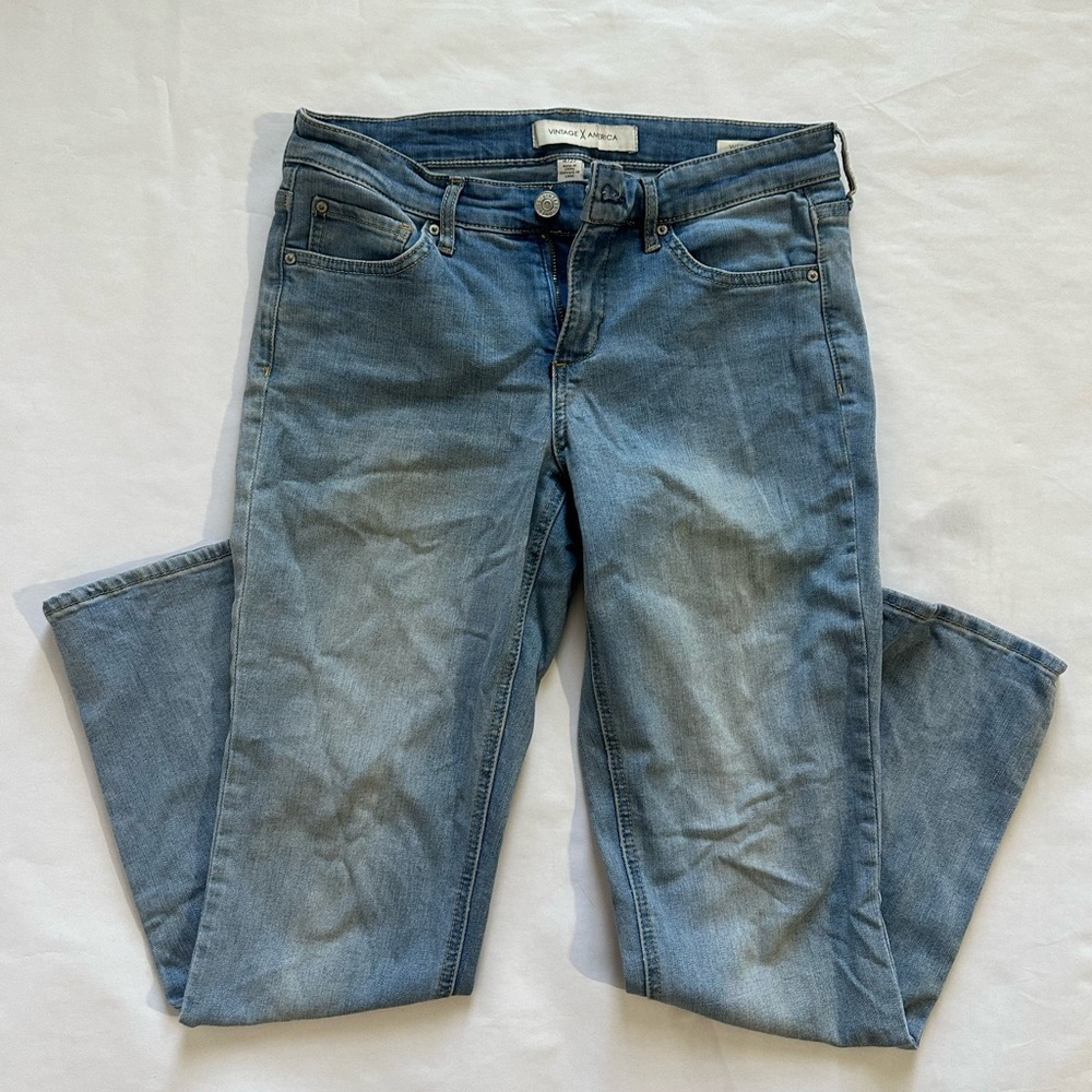 Vintage America Classic Blue Denim Jeans with Brass Zipper - Picture 4 of 6